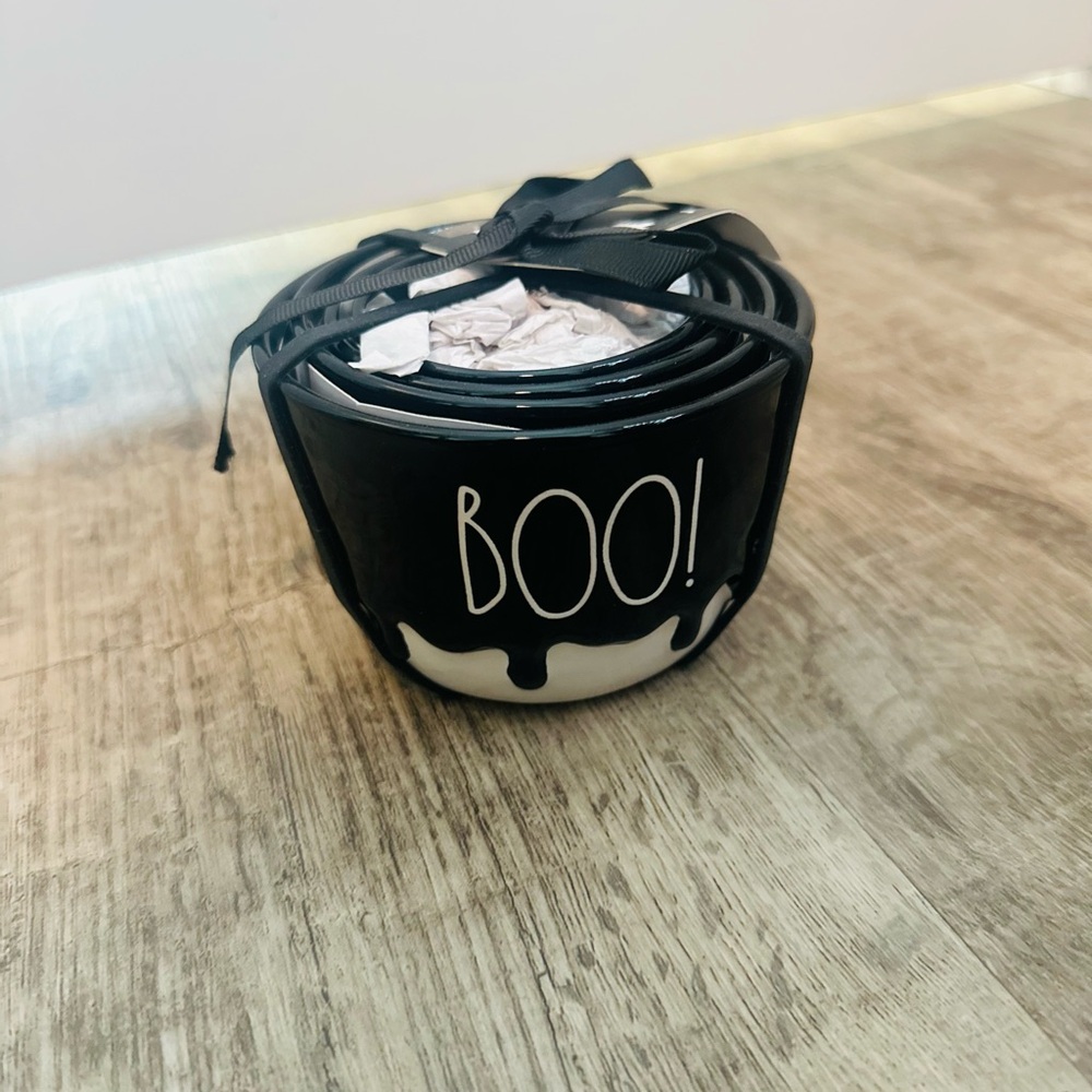 Rae Dunn Black and White "BOO!" Measuring Cups